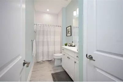 12462 Vieste Court, Venice, FL 34293 - Photo 24