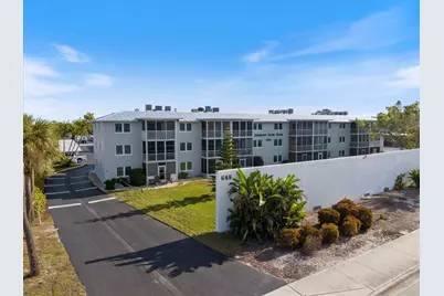 649 Tamiami Trail S #301, Venice, FL 34285 - Photo 34
