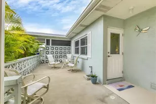 1018 Beach Manor Cir, Venice, FL 34285 - Photo 30