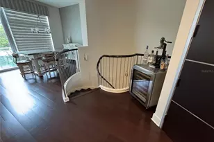 239 Cosmopolitan Ct, Sarasota, FL 34236 - Photo 6