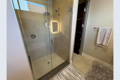 239 Cosmopolitan Court, Sarasota, FL 34236 - Photo 20
