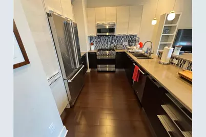 239 Cosmopolitan Court, Sarasota, FL 34236 - Photo 8