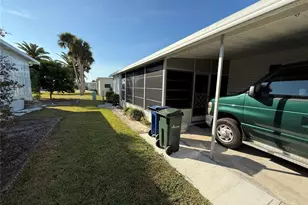 560 Lily Of The Valley Dr, Venice, FL 34293 - Photo 18