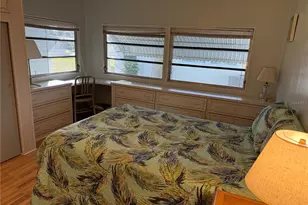 560 Lily Of The Valley Dr, Venice, FL 34293 - Photo 10