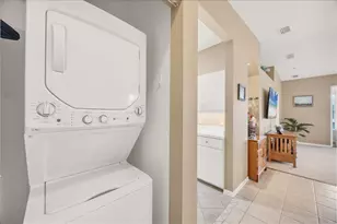 308 Gondola Park Dr, Venice, FL 34292 - Photo 38