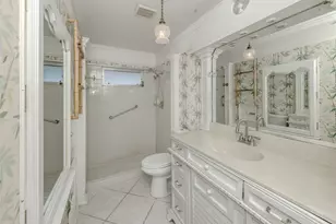 647 Foxwood Blvd, Englewood, FL 34223 - Photo 20