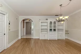 647 Foxwood Blvd, Englewood, FL 34223 - Photo 8