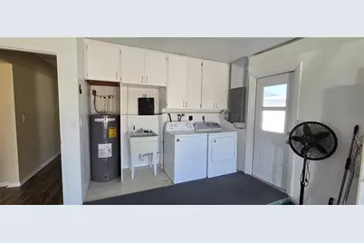 2608 Oneida Road, Venice, FL 34293 - Photo 36