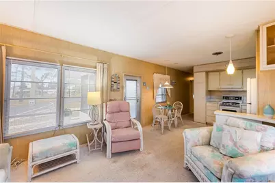 239 Inner Drive E, Venice, FL 34285 - Photo 10