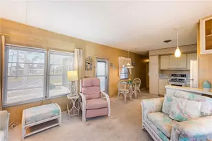 239 Inner Dr E, Venice, FL 34285 - Photo 10