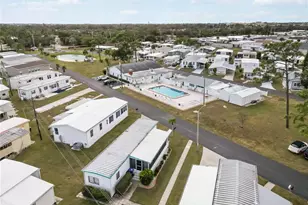 239 Inner Dr E, Venice, FL 34285 - Photo 46