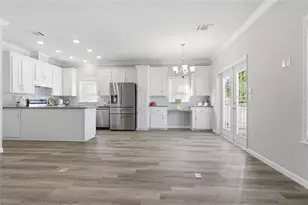 571 Oriental Poppy Dr, Venice, FL 34293 - Photo 6