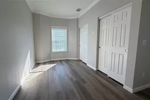 571 Oriental Poppy Dr, Venice, FL 34293 - Photo 12