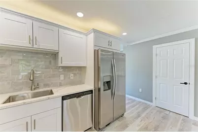 1316 Ridgewood Avenue, Venice, FL 34285 - Photo 16