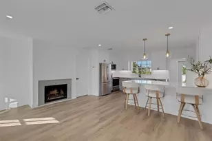 1290 Oxford Dr, Englewood, FL 34223 - Photo 20