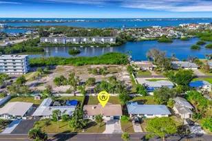 1290 Oxford Dr, Englewood, FL 34223 - Photo 52