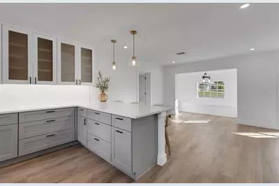 1290 Oxford Drive, Englewood, FL 34223 - Photo 14