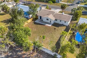 1290 Oxford Dr, Englewood, FL 34223 - Photo 56