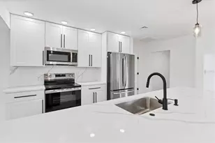 218 Alsace Ave, Venice, FL 34293 - Photo 10