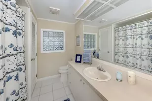 1002 Jolanda Cir, Venice, FL 34285 - Photo 26