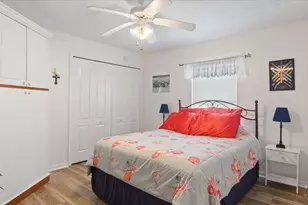 11644 SW Egret Cir, Lake Suzy, FL 34269 - Photo 12