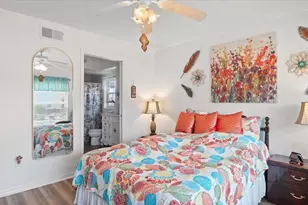 11644 SW Egret Cir, Lake Suzy, FL 34269 - Photo 8