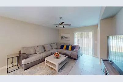 421 Royal Empress Drive, Ruskin, FL 33570 - Photo 8