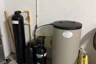 421 Royal Empress Dr, Ruskin, FL 33570 - Photo 18