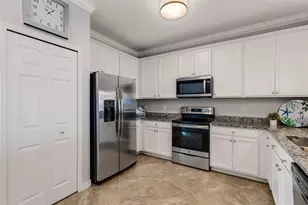 9840 Haze Dr, Venice, FL 34292 - Photo 6