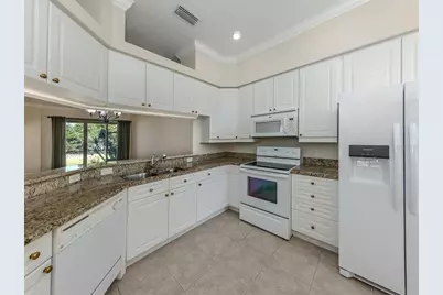 10316 Hebblewhite, Englewood, FL 34223 - Photo 18