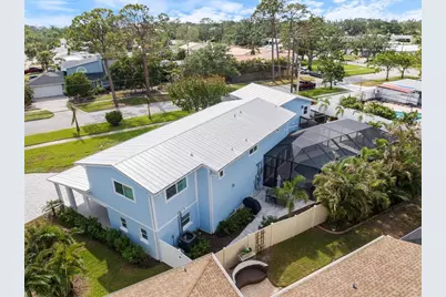 842 Nokomis Avenue S, Venice, FL 34285 - Photo 12