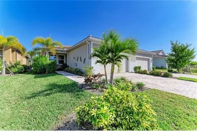 20718 Galileo Place, Venice, FL 34293 - Photo 4