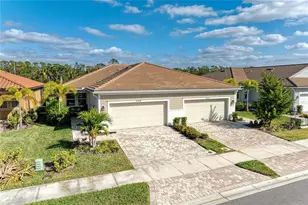 20718 Galileo Pl, Venice, FL 34293 - Photo 2