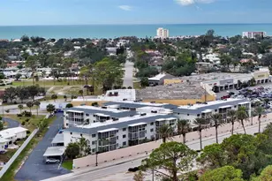 708 Tamiami Trail S, Venice, FL 34285 - Photo 30