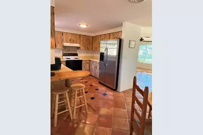 551 E Seminole Drive, Venice, FL 34293 - Photo 6