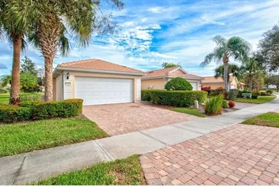 13222 Huerta Street, Venice, FL 34293 - Photo 2