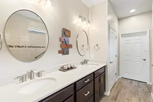 13856 RINUCCIO ST, Venice, FL 34293 - Photo 28