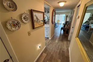 1400 Tarpon Center Dr, Venice, FL 34285 - Photo 4