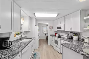 1515 Sanderling Dr, Englewood, FL 34224 - Photo 8