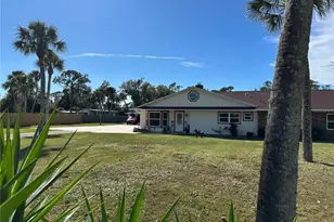 1181 Larchmont Dr, Englewood, FL 34223 - Photo 2