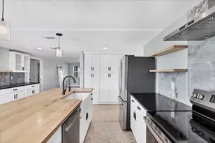 1073 Alston Ln, Englewood, FL 34223 - Photo 16