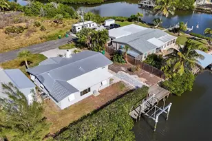 1073 Alston Ln, Englewood, FL 34223 - Photo 30