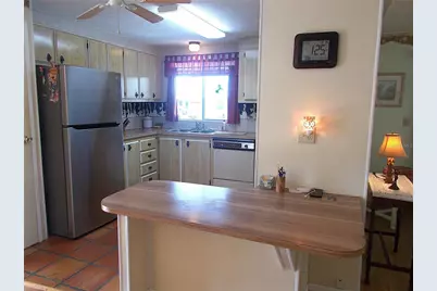 506 Walnut Circle, Venice, FL 34285 - Photo 6