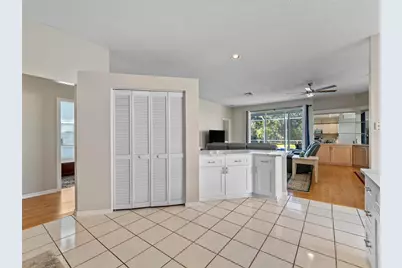 4494 Del Sol Boulevard S, Sarasota, FL 34243 - Photo 16