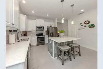 12277 Stuart Drive, Venice, FL 34293 - Photo 10