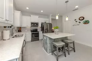 12277 Stuart Dr, Venice, FL 34293 - Photo 10