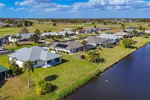 9 Bunker Pl, Rotonda West, FL 33947 - Photo 2