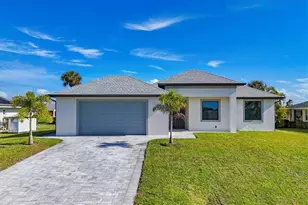 9 Bunker Pl, Rotonda West, FL 33947 - Photo 1