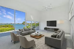 713 El Dorado Dr, Venice, FL 34285 - Photo 4