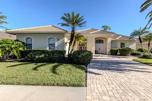 764 Sawgrass Bridge Rd, Venice, FL 34292 - Photo 1